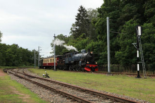 De 1220 is bijna op station Kerkrade.